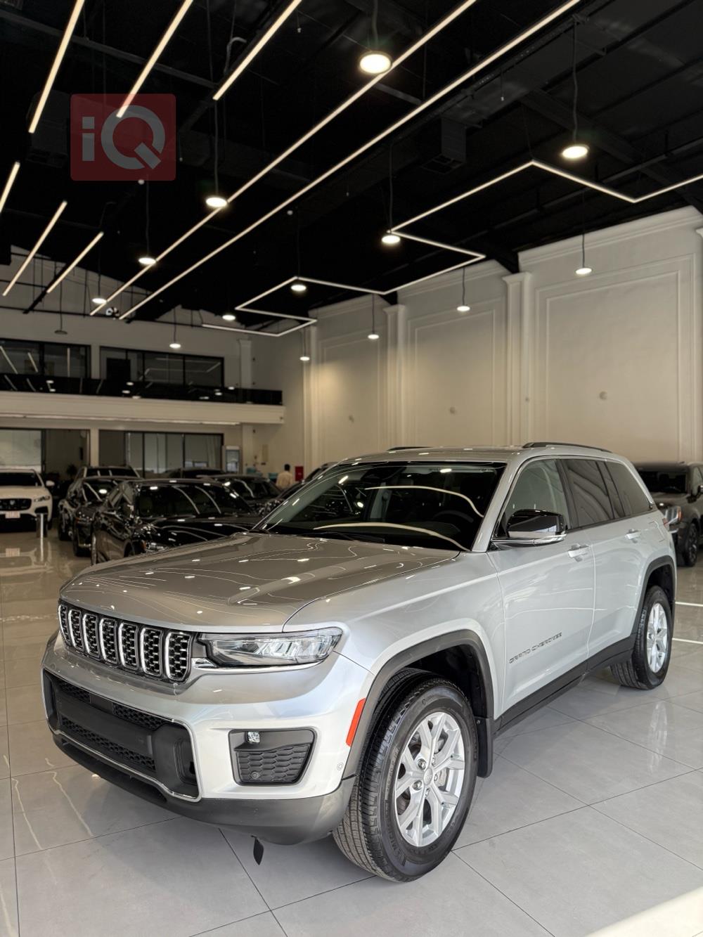 جيب جراند شيروكي